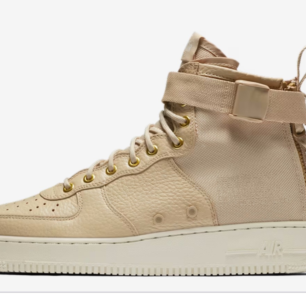 Nike Tan SF Air Force 1 Mid Sneakers size 8